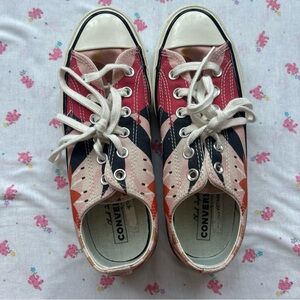 Size 8.5 Converse Chuck Taylor high tops